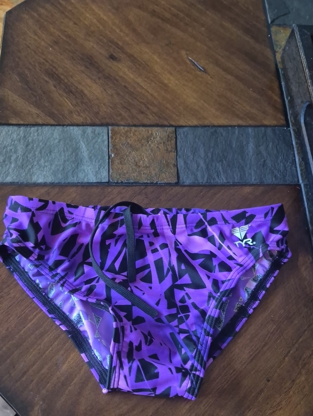 TYR Purple and Black Geometric men's Swim Brief 28 Waist Smal Nwot
